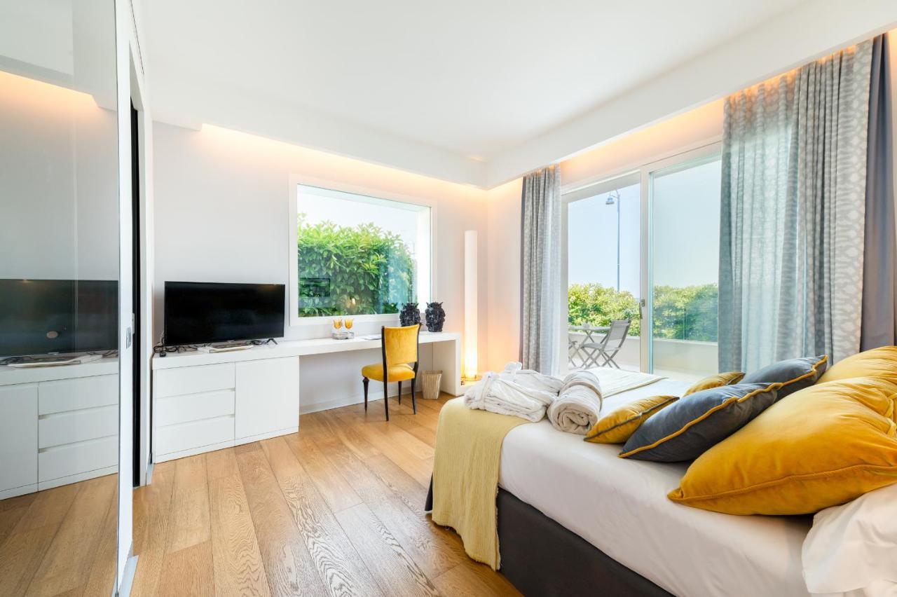 Unico Boutique Hotel D'Arte Mondello Exterior foto