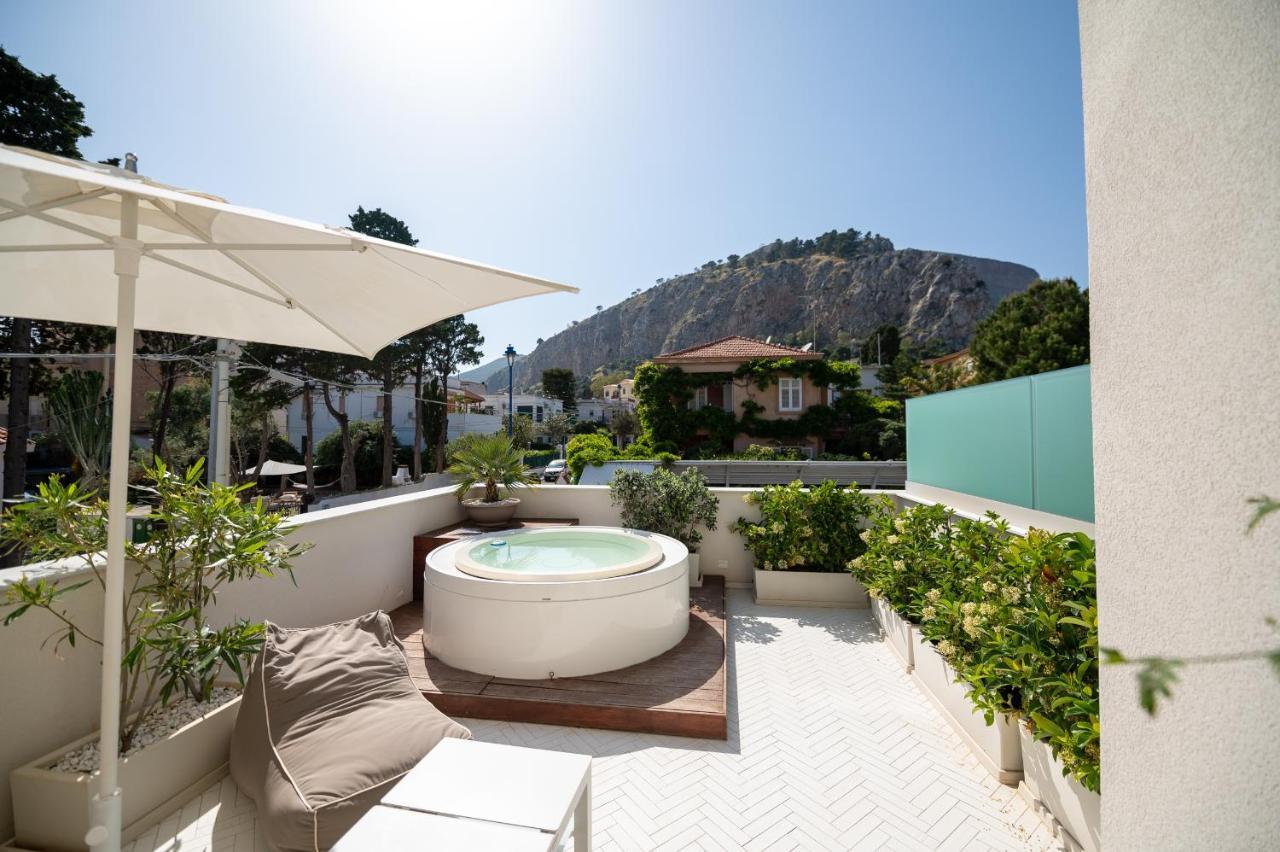 Unico Boutique Hotel D'Arte Mondello Exterior foto